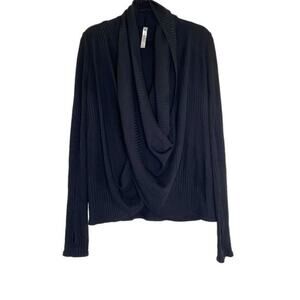 Fabletics Black Austin Wrap Thumb Hole Twist Front Cardigan Small